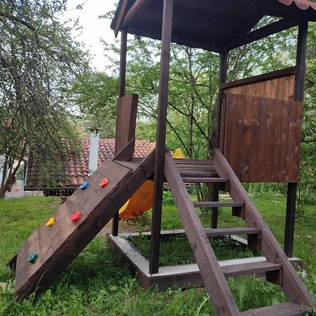 ガブロヴォ "Суларската Къща"ヴィラ エクステリア 写真